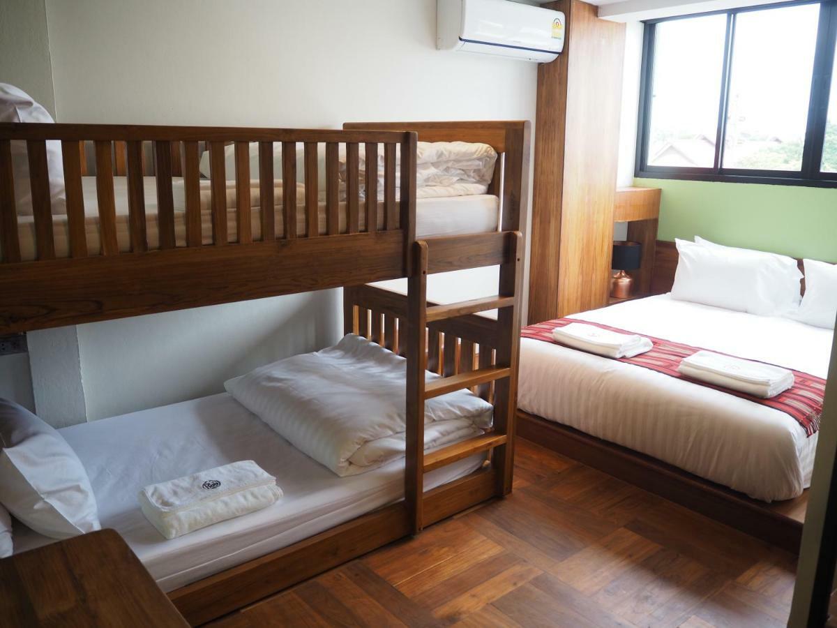 치앙마이 Boonnark Bed Night Bazaar No Car Parking 아파트 외부 사진